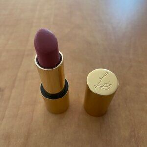 Lisa Eldridge True Velvet Lip Colour in Blush Lightly